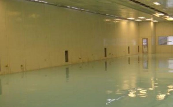 金川自流平环氧地坪中涂