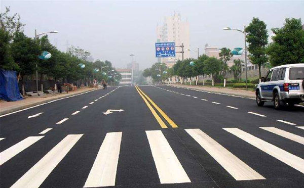 金川标线涂料在金川环氧地坪项目中的选择与应用