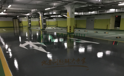 ‌旧地面翻新方案：金川环氧地坪涂层覆盖混凝土裂缝修复技术